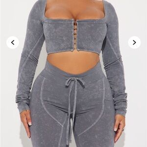 Gray Boot Cut Pants with Elastic Waistband and Flare